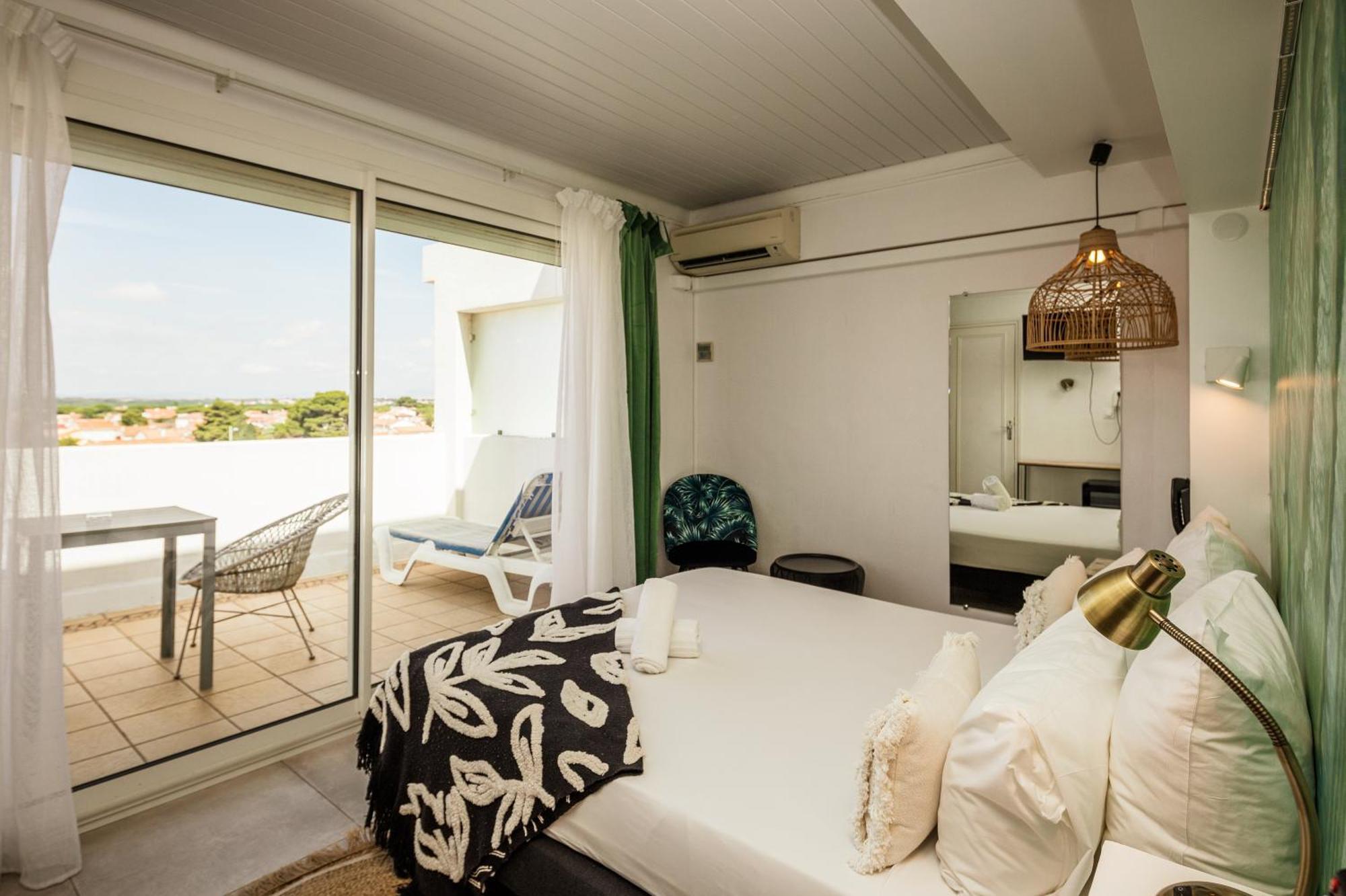 Hotel Les Sables - Urban Style - By Logis Hotels Canet-en-Roussillon Buitenkant foto