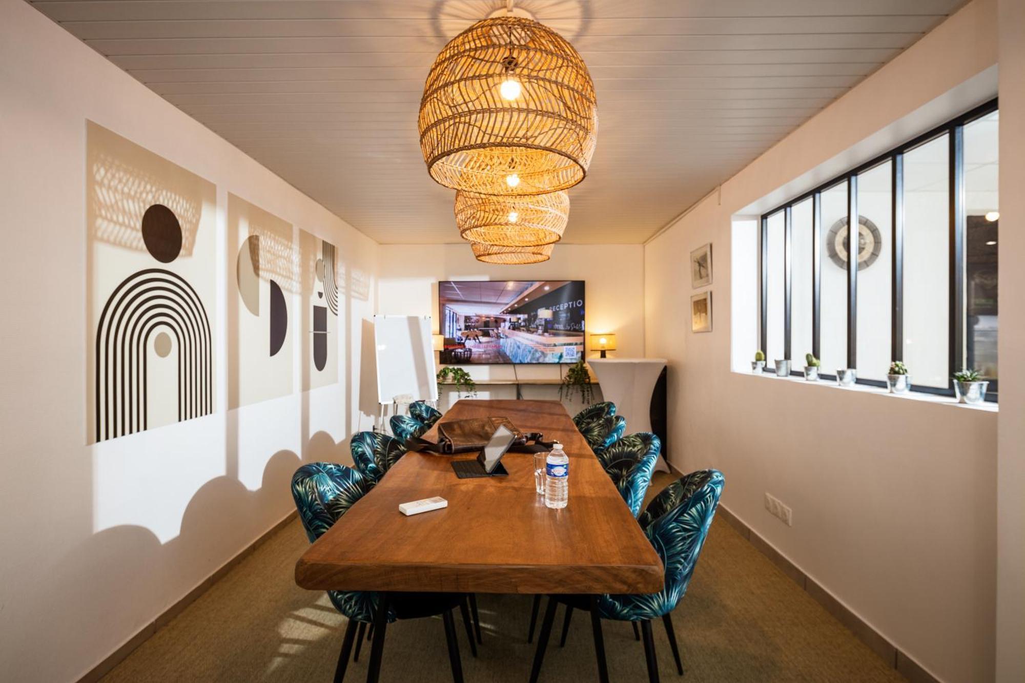 Hotel Les Sables - Urban Style - By Logis Hotels Canet-en-Roussillon Buitenkant foto