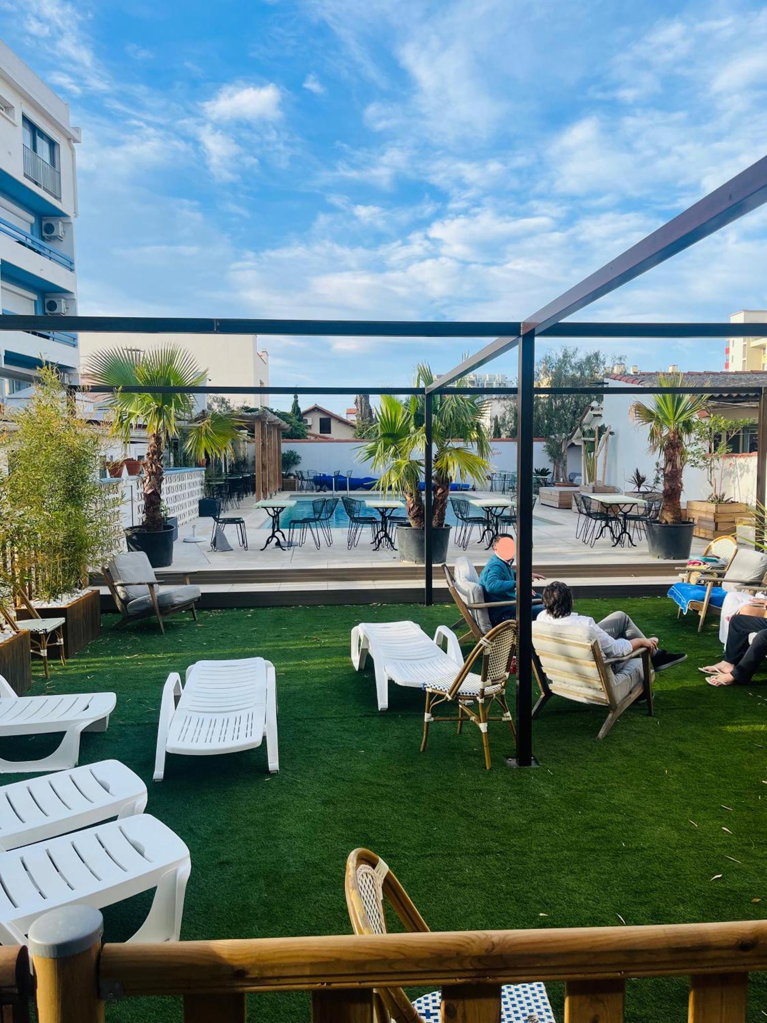 Hotel Les Sables - Urban Style - By Logis Hotels Canet-en-Roussillon Buitenkant foto